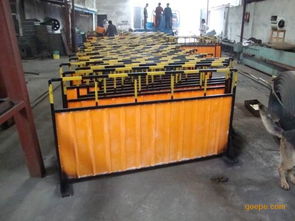 上海道路施工圍欄圖片 高清大圖 谷瀑環保